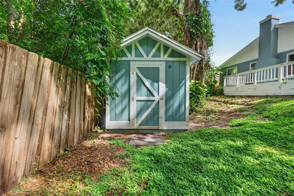 2144 MAJESTIC WOODS BOULEVARD Apopka, FL 32712
