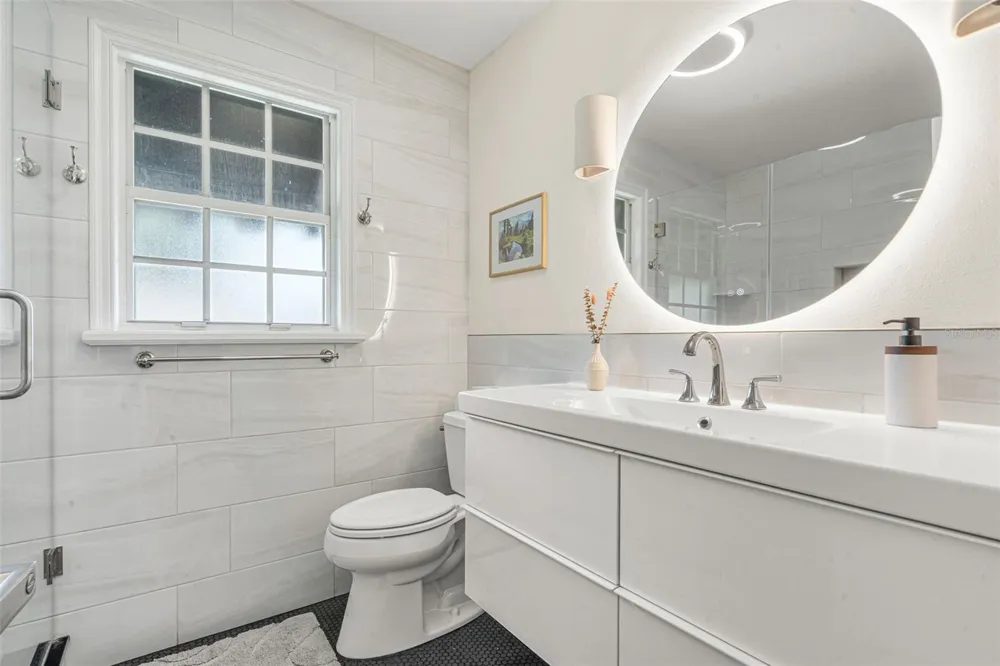1350 26TH AVENUE St Petersburg, FL 33704