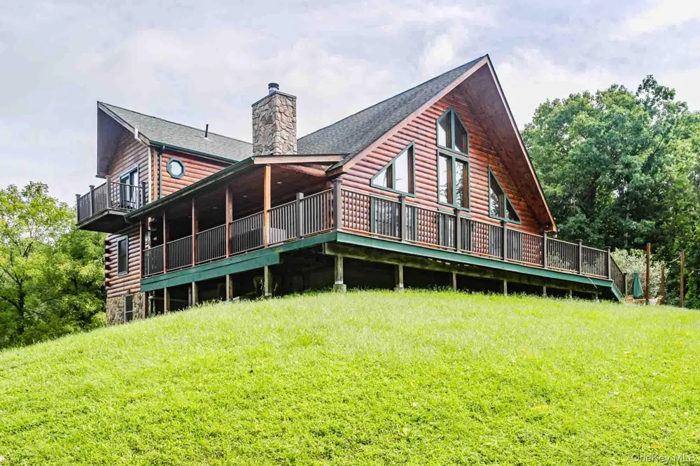 3 Old Cross Road Warwick, NY 10990