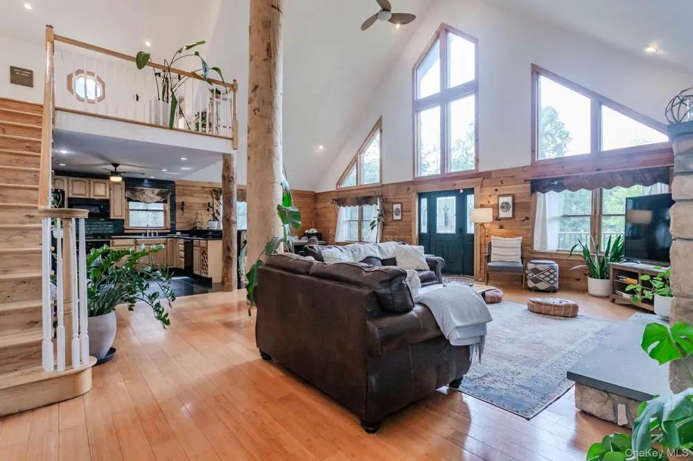 3 Old Cross Road Warwick, NY 10990