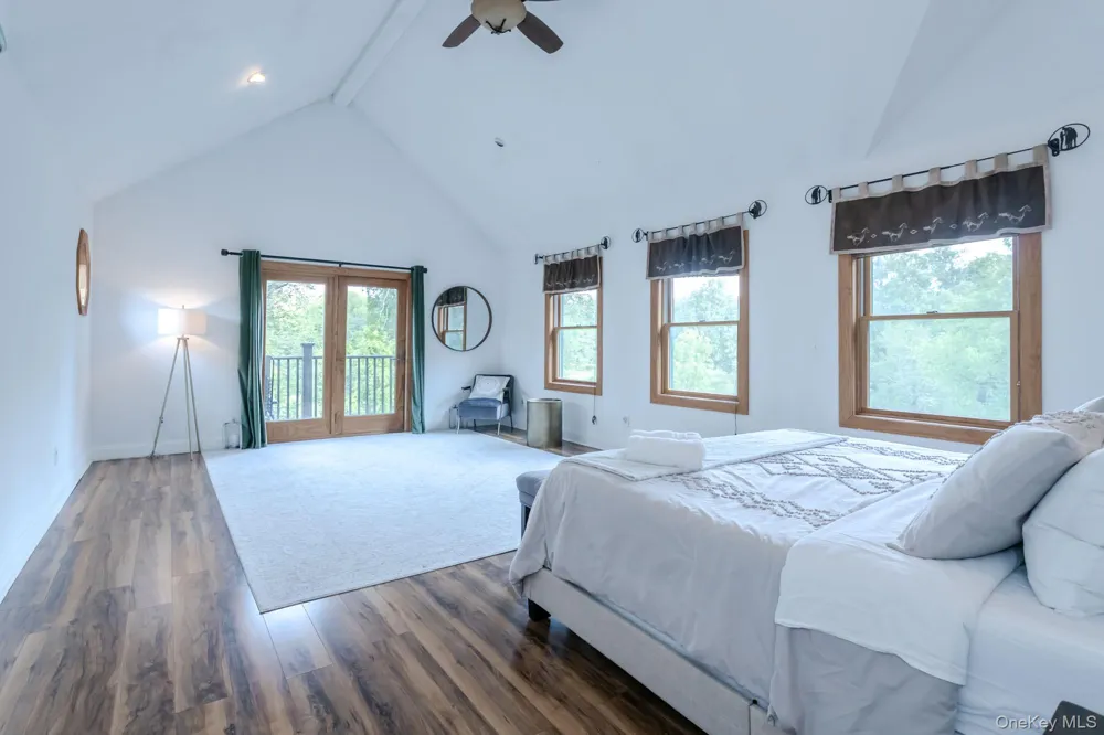 3 Old Cross Road Warwick, NY 10990