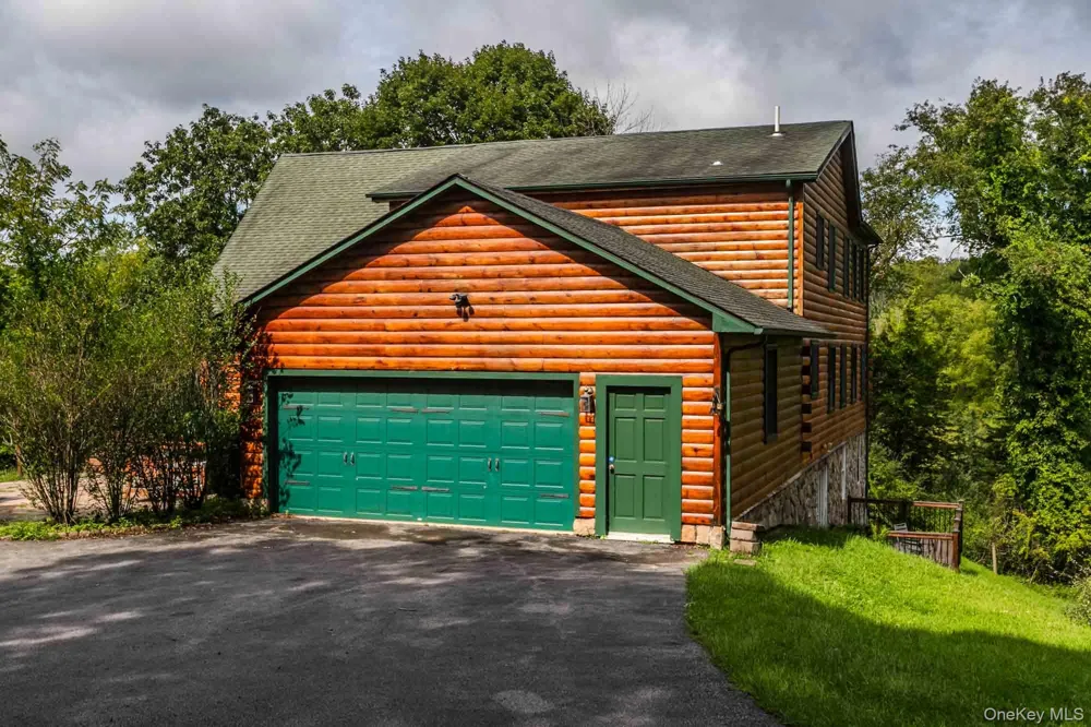 3 Old Cross Road Warwick, NY 10990