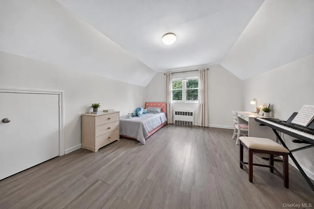 58-07 210th Street Oakland Gardens, NY 11364