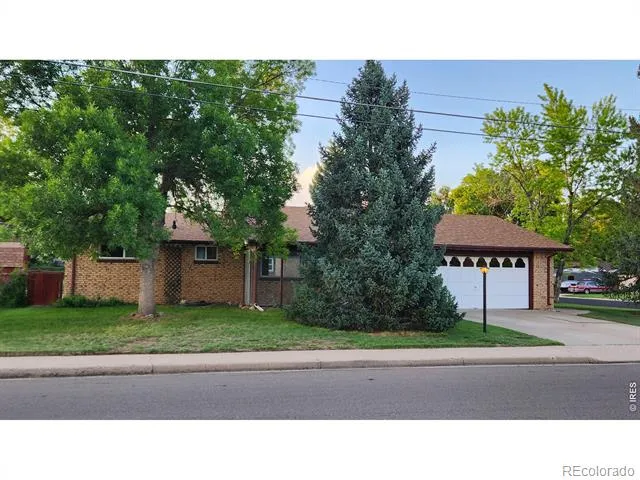 521 W 33rd Street Loveland, CO 80538