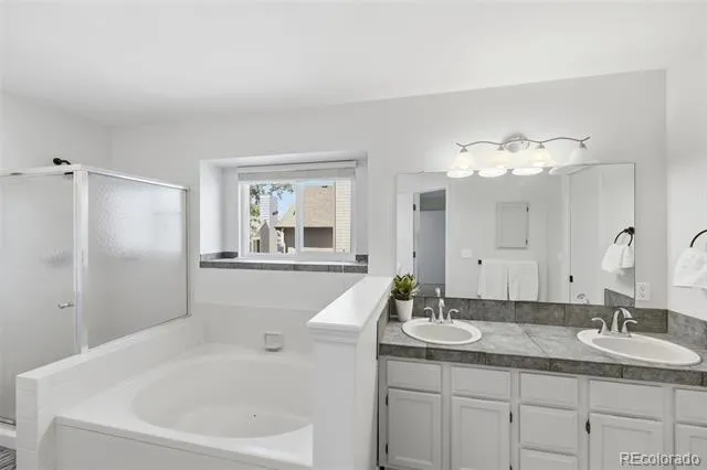 9339 Waterford Court Highlands Ranch, CO 80130