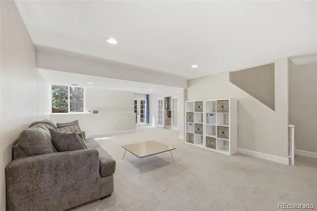 9339 Waterford Court Highlands Ranch, CO 80130