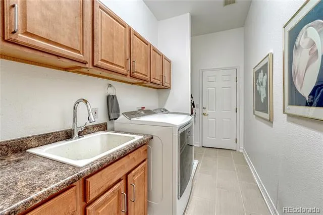 3205 Coyote Hills Court Castle Rock, CO 80109