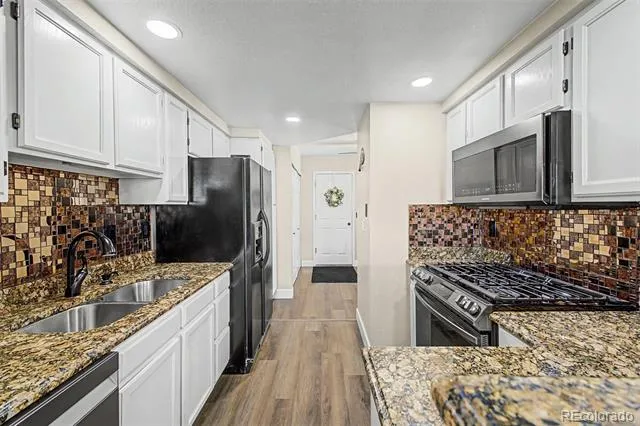8350 S Upham Way Littleton, CO 80128