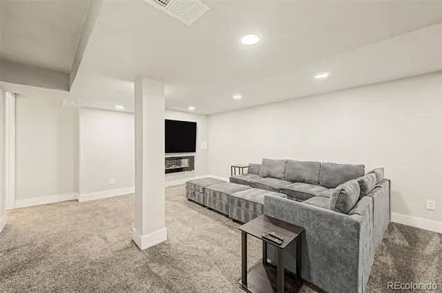8350 S Upham Way Littleton, CO 80128