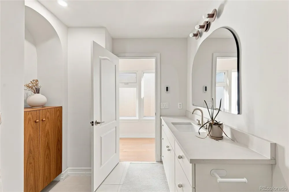 148 S Locust Street Denver, CO 80224