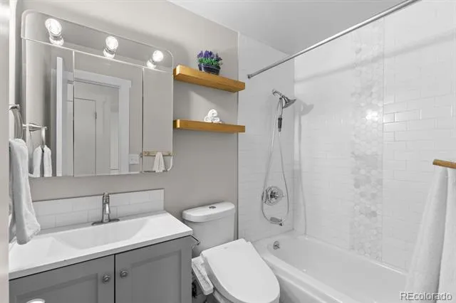 12438 W 70th Place Arvada, CO 80004