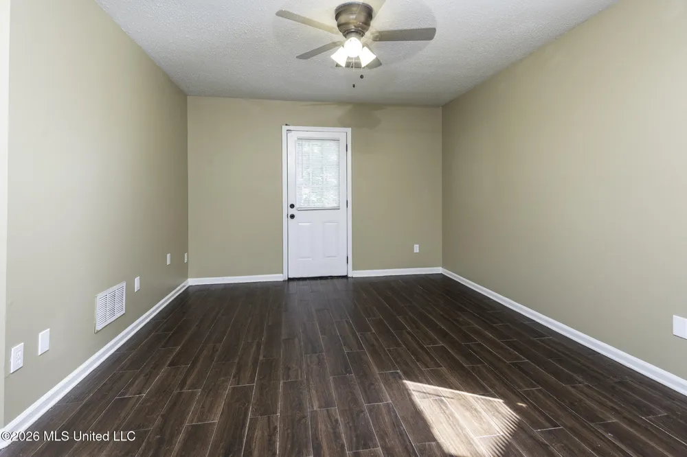 1554 Joy Boulevard Horn Lake, MS 38637
