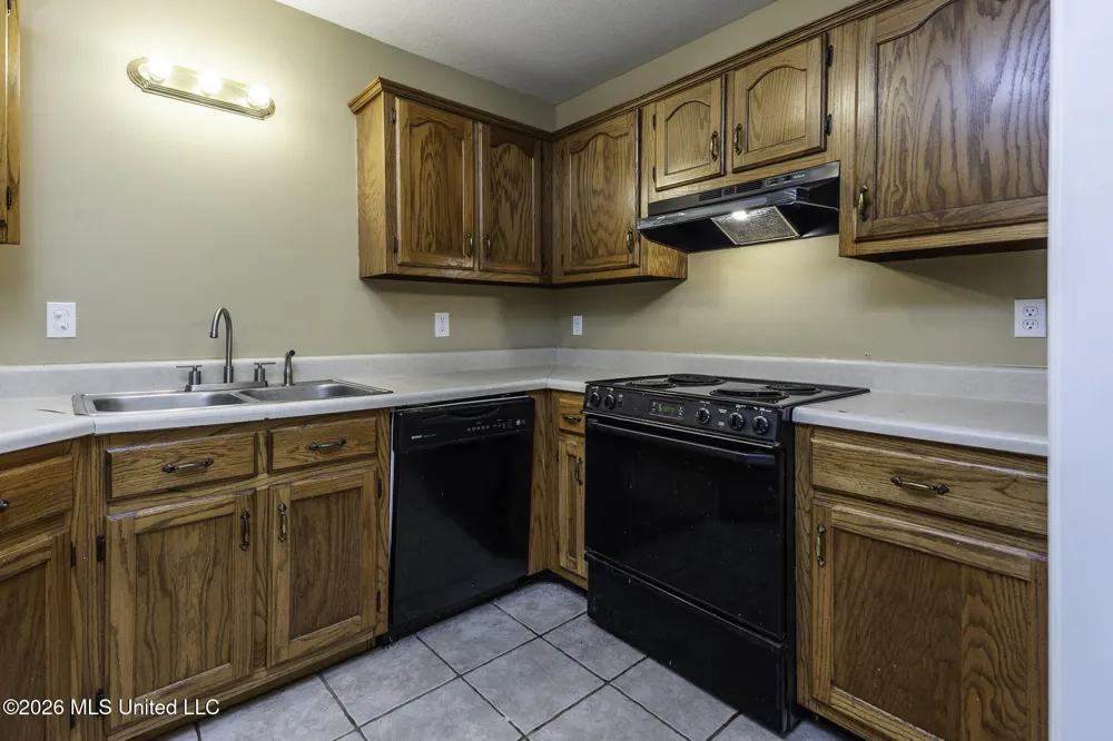 1554 Joy Boulevard Horn Lake, MS 38637