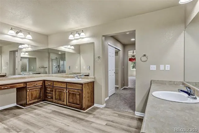 10383 Knollside Drive Parker, CO 80134