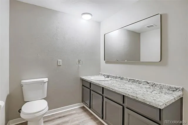 22 Birdie Lane Littleton, CO 80123