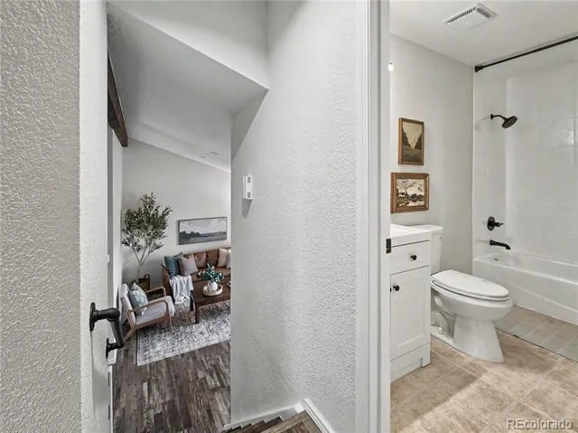 11210 W Powers Avenue Littleton, CO 80127