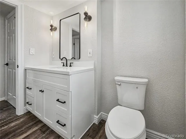 11210 W Powers Avenue Littleton, CO 80127