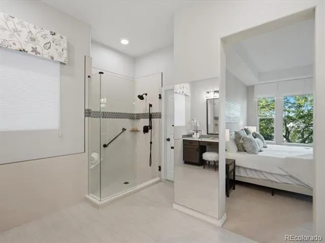 6570 S Ames Court Littleton, CO 80123