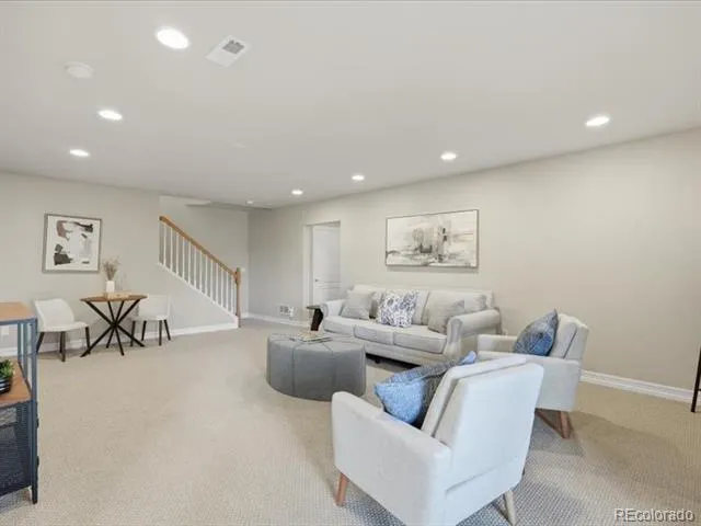 6570 S Ames Court Littleton, CO 80123