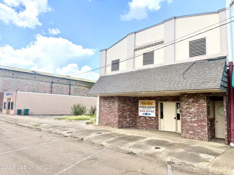 437 W Depot Street