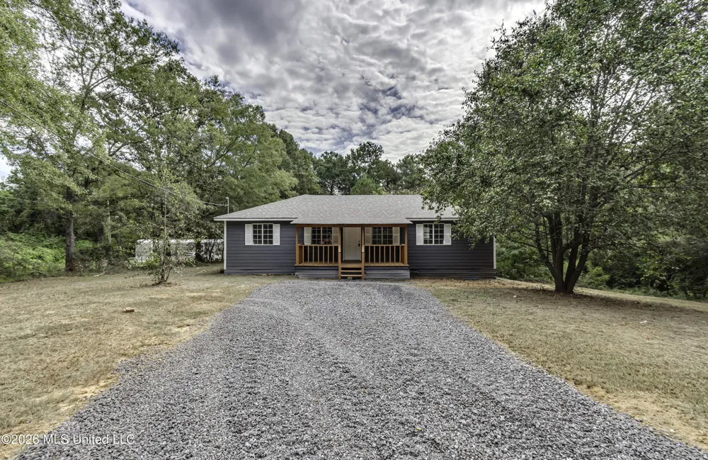 122 Hull Drive Magee, MS 39111