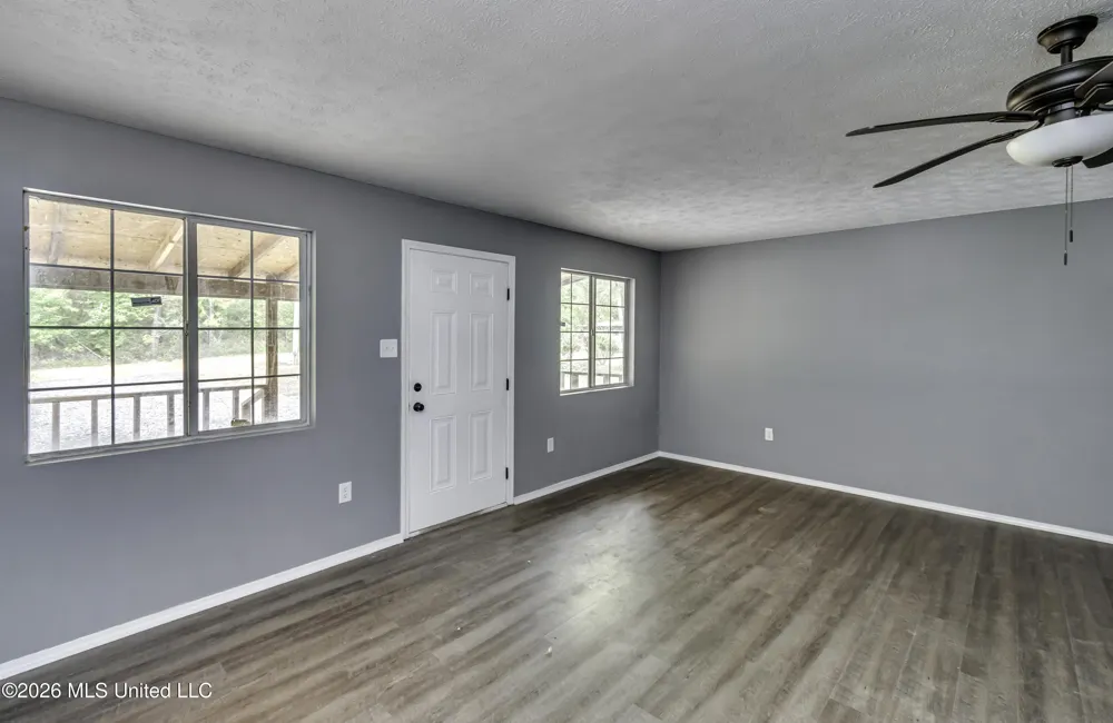 122 Hull Drive Magee, MS 39111