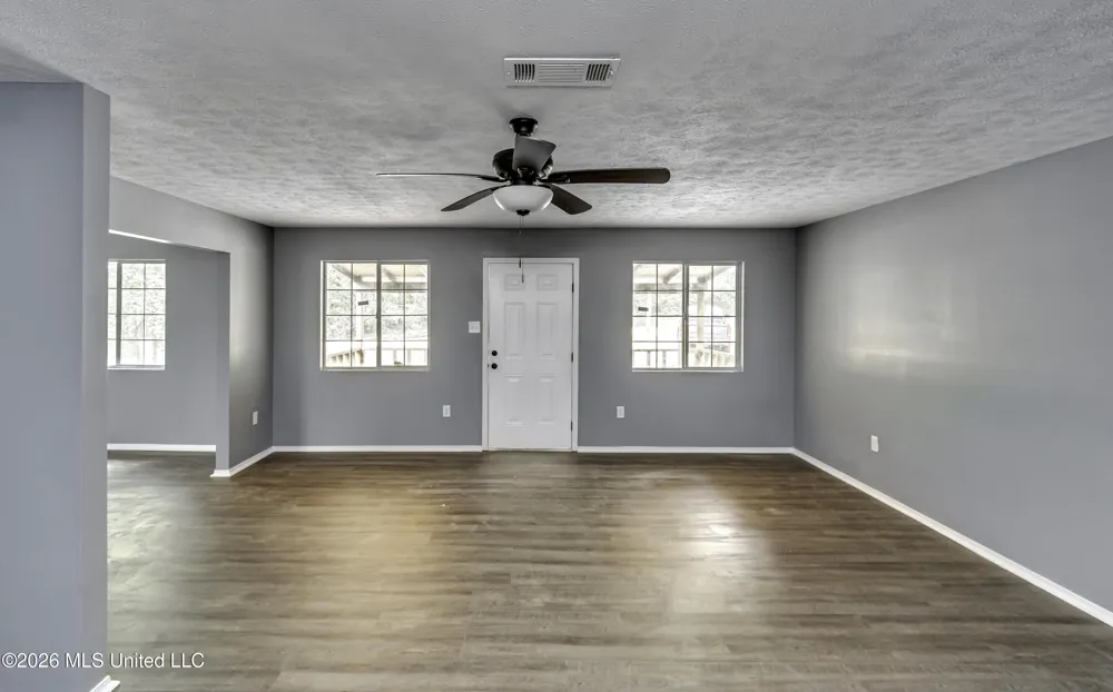 122 Hull Drive Magee, MS 39111