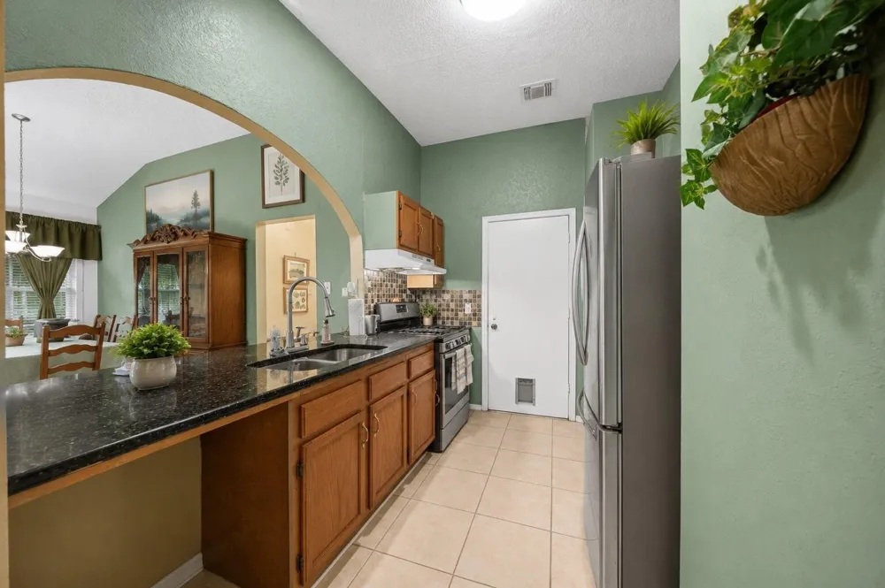 5315 Acorn Court Court League City, TX 77573