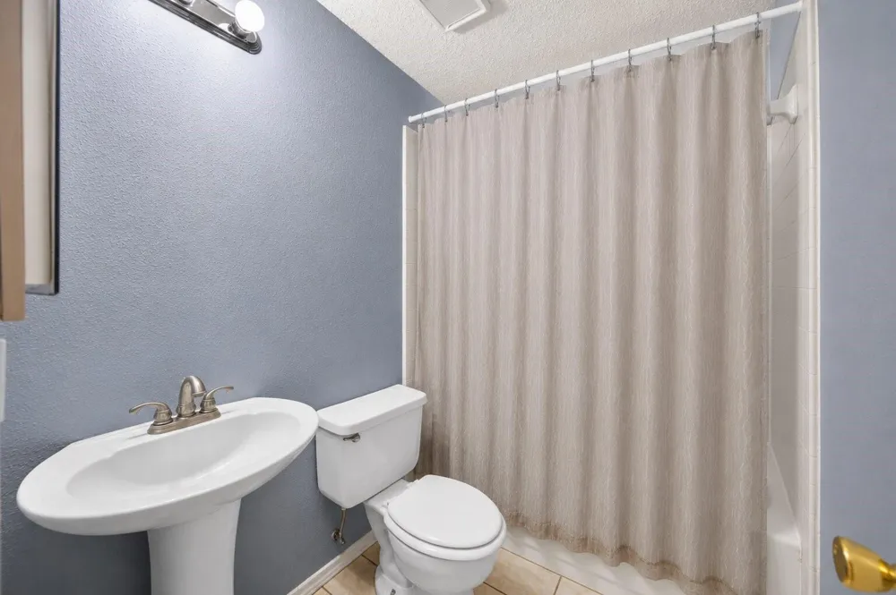 5315 Acorn Court Court League City, TX 77573
