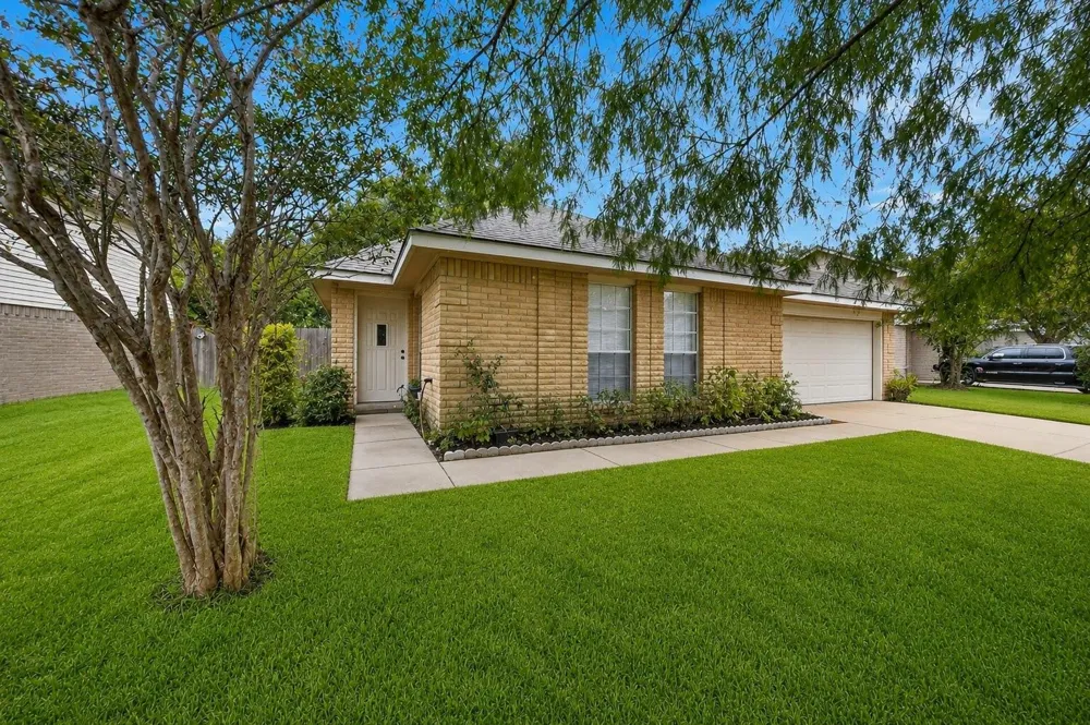 5315 Acorn Court Court League City, TX 77573