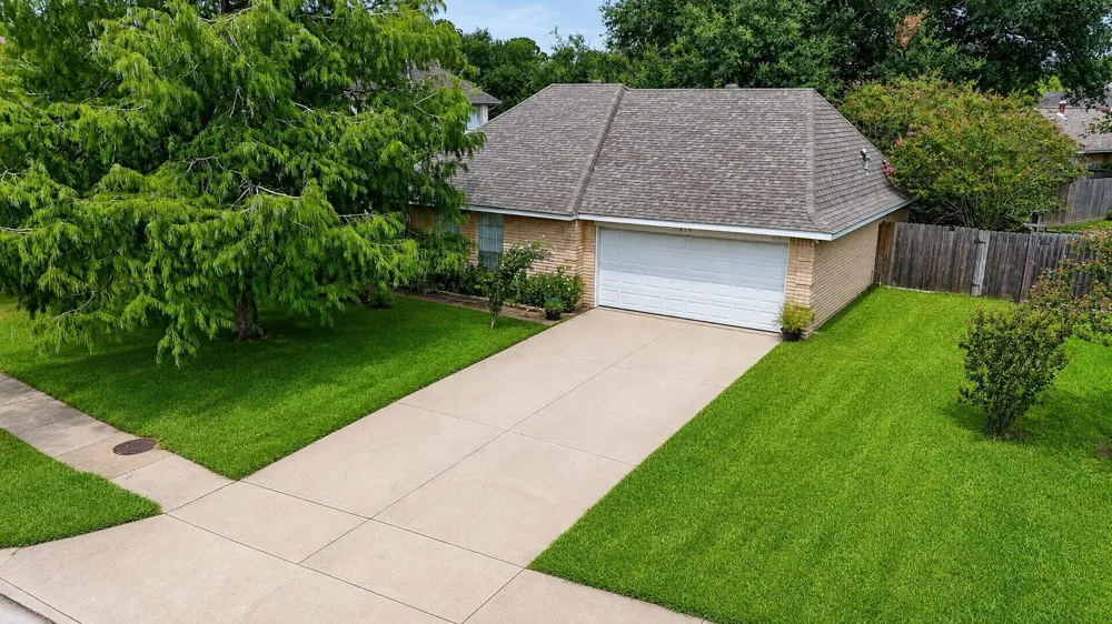 5315 Acorn Court Court League City, TX 77573