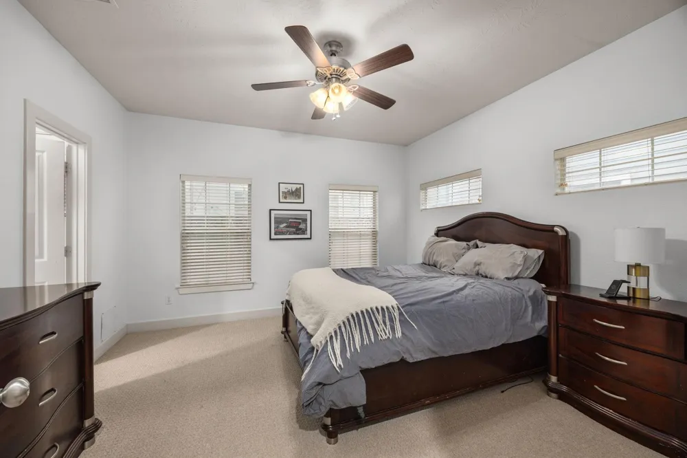 1331 W 24th Street #D Houston, TX 77008