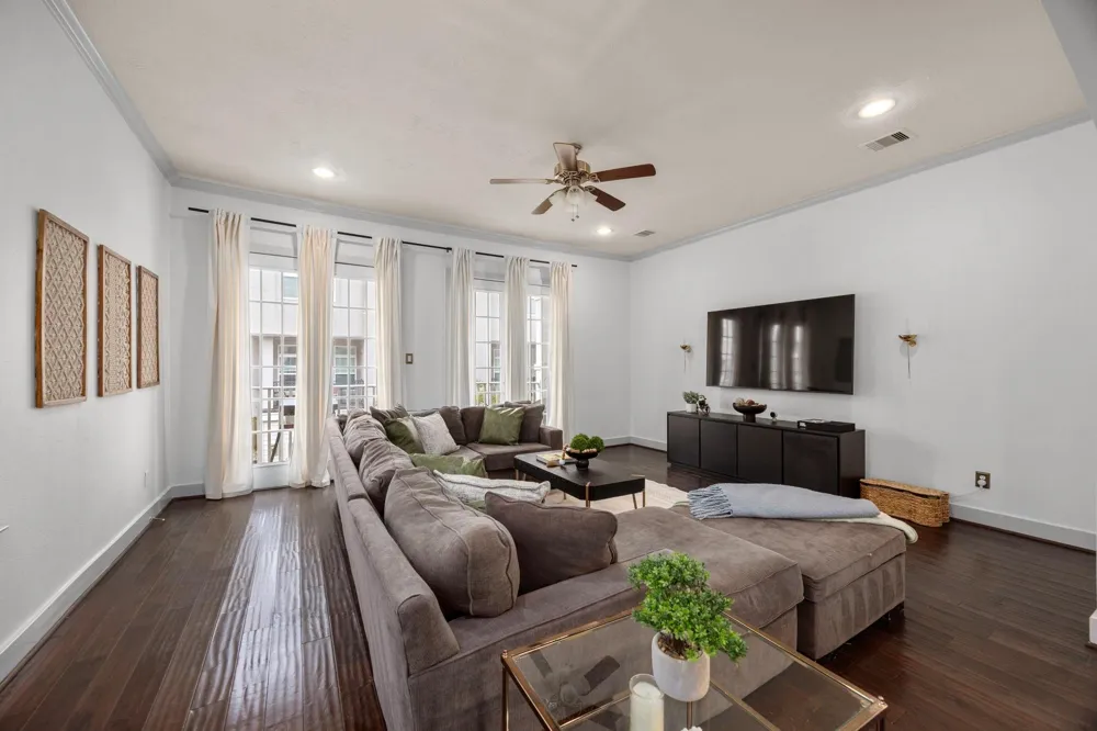 1331 W 24th Street #D Houston, TX 77008