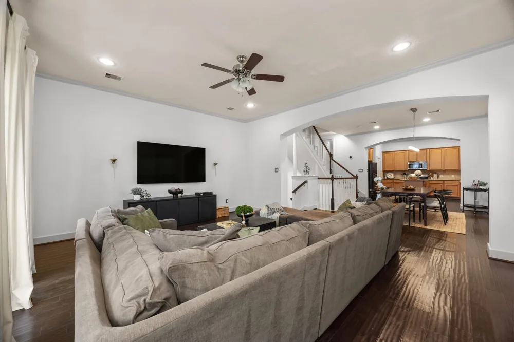 1331 W 24th Street #D Houston, TX 77008