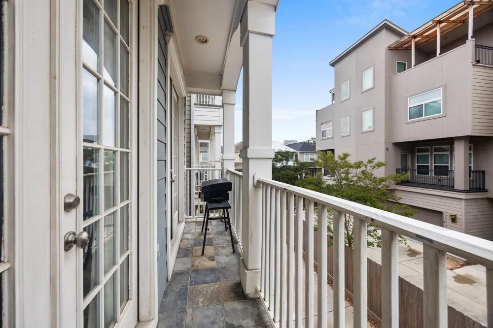 1331 W 24th Street #D Houston, TX 77008