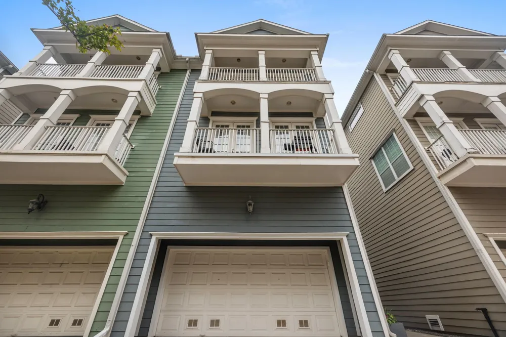 1331 W 24th Street #D Houston, TX 77008