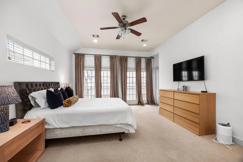 1331 W 24th Street #D Houston, TX 77008