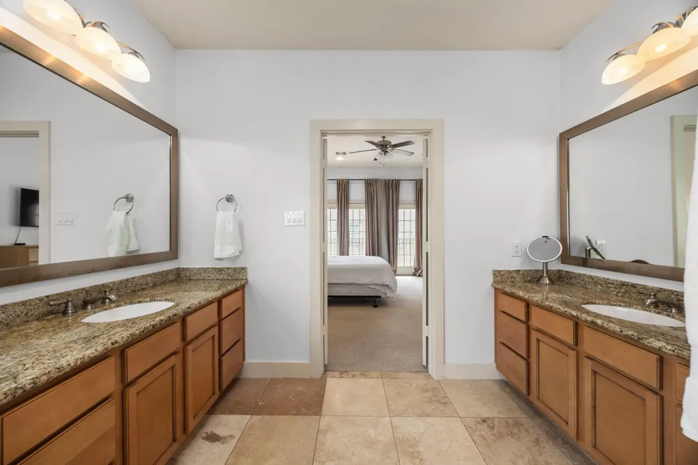 1331 W 24th Street #D Houston, TX 77008