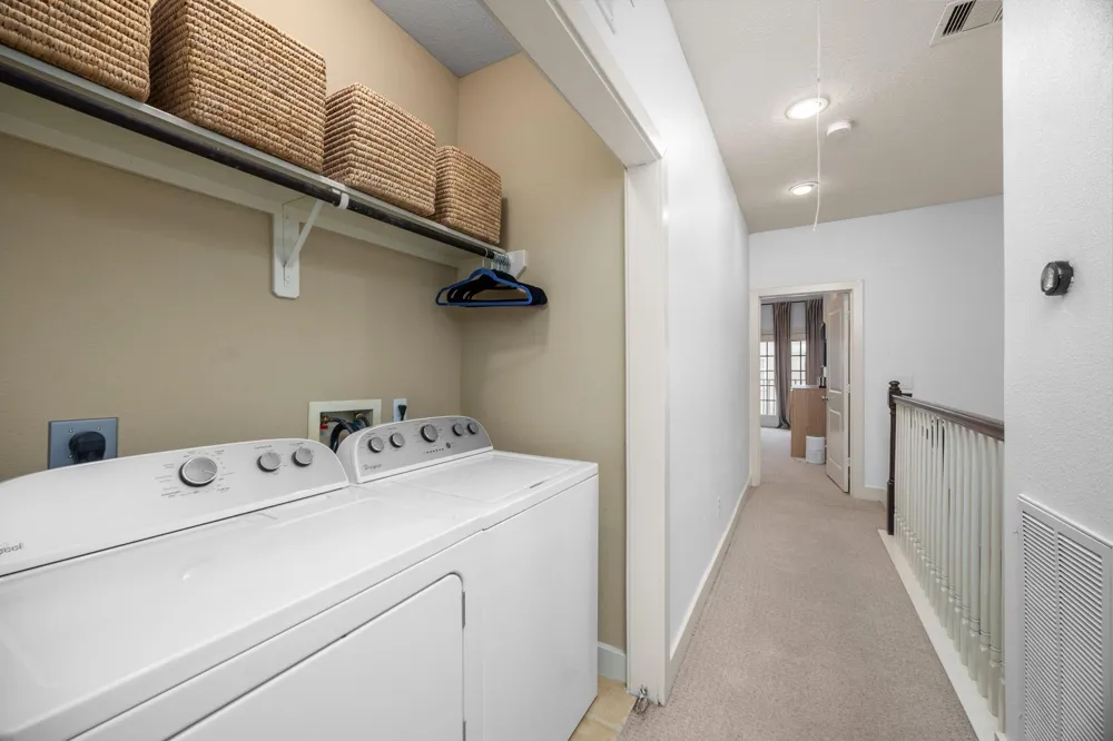 1331 W 24th Street #D Houston, TX 77008
