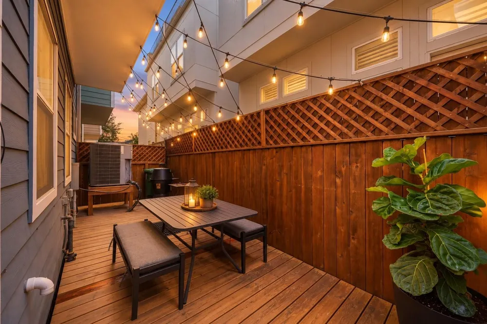 1331 W 24th Street #D Houston, TX 77008