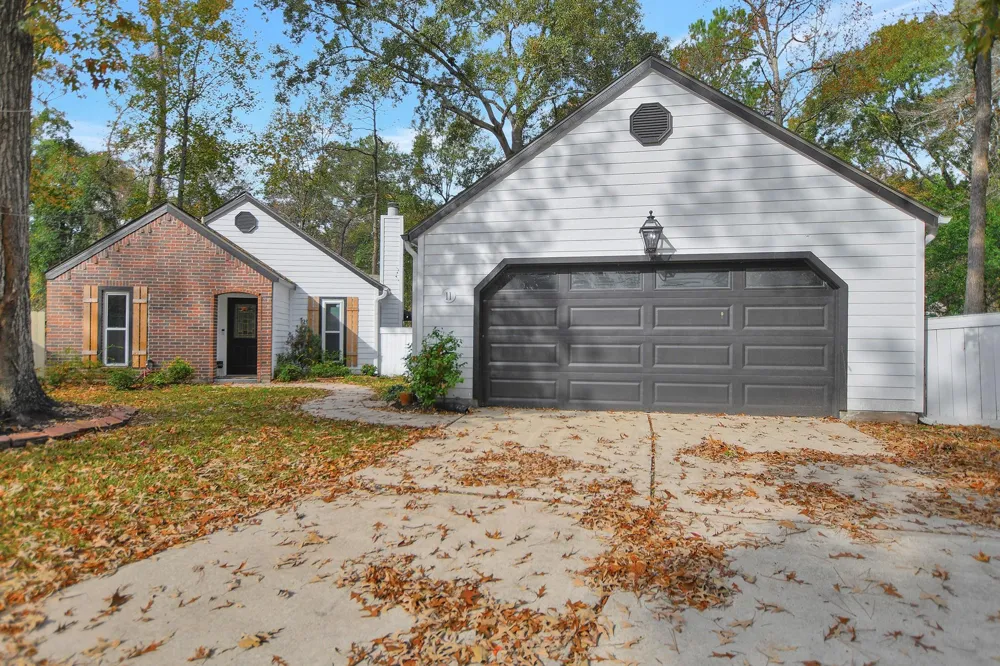 11 Bitterwood Court The Woodlands, TX 77381