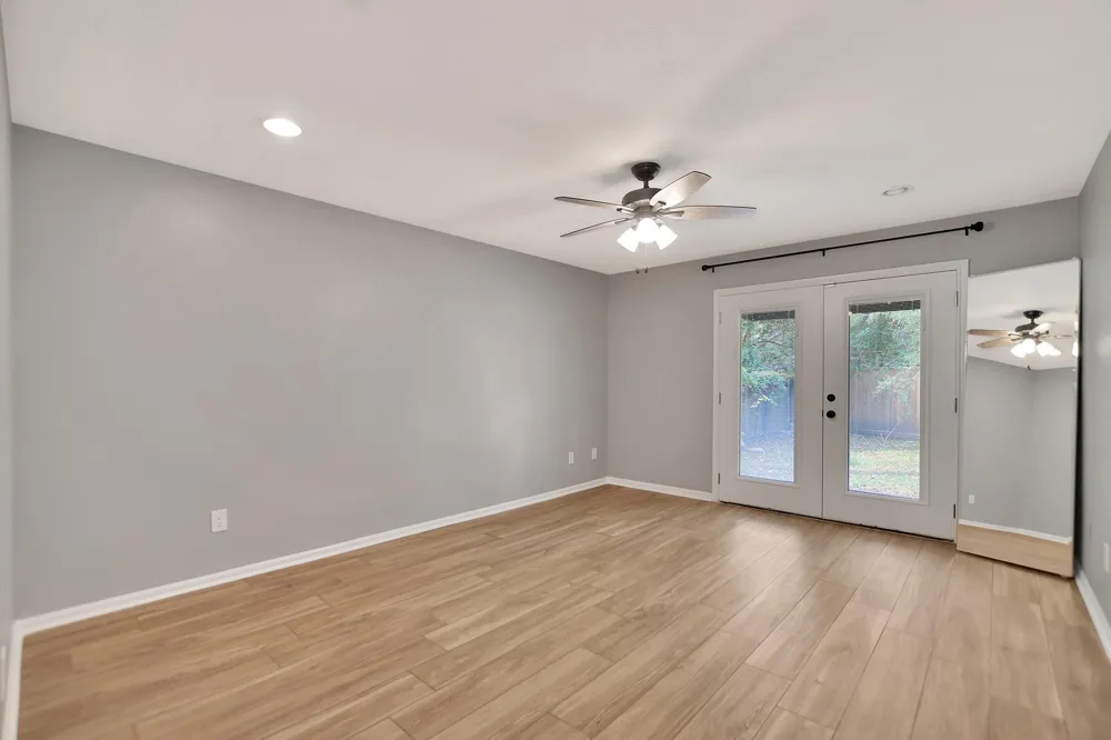 11 Bitterwood Court The Woodlands, TX 77381