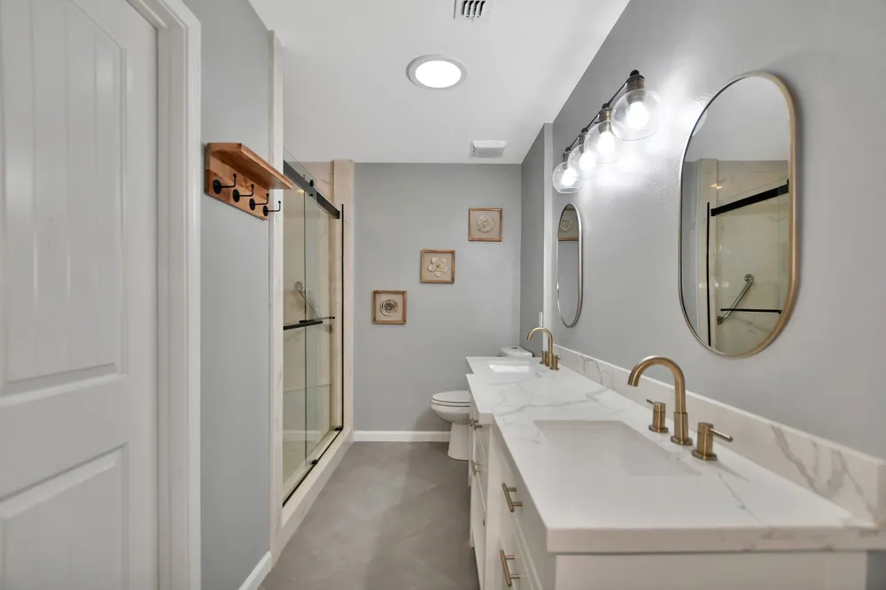 11 Bitterwood Court The Woodlands, TX 77381