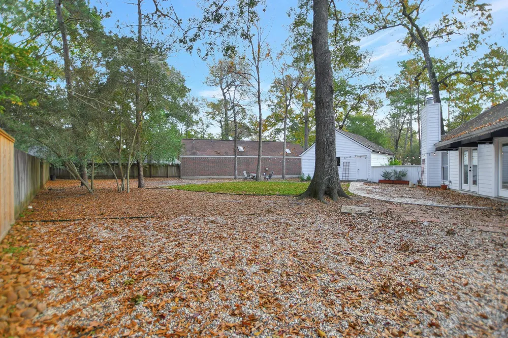 11 Bitterwood Court The Woodlands, TX 77381