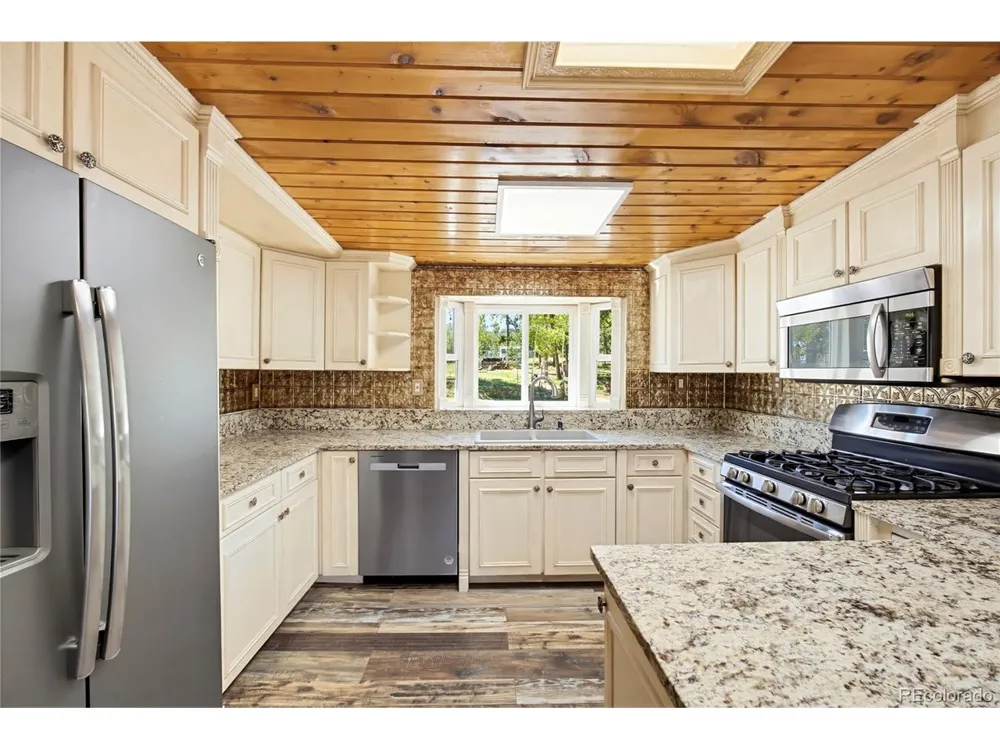 33511 Nova Road Pine, CO 80470