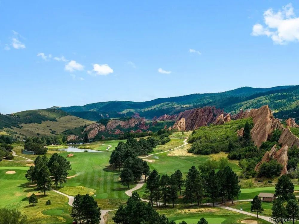 6653 Bright Water Trail Littleton, CO 80125