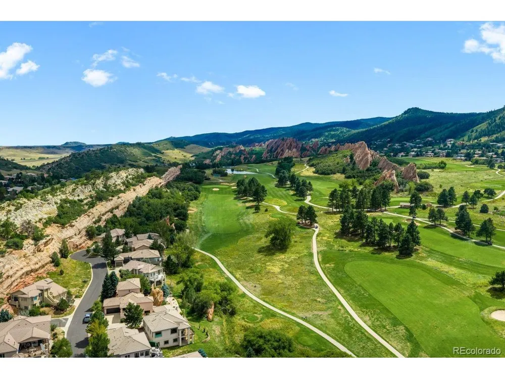 6653 Bright Water Trail Littleton, CO 80125
