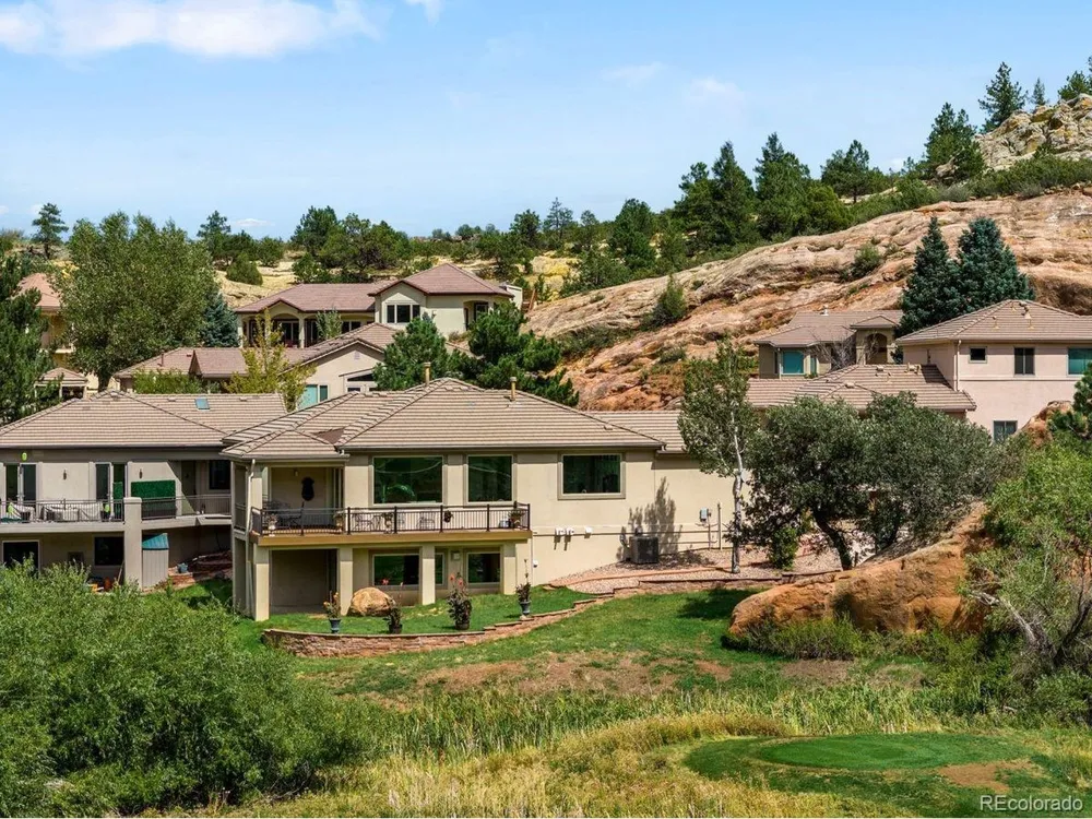6653 Bright Water Trail Littleton, CO 80125