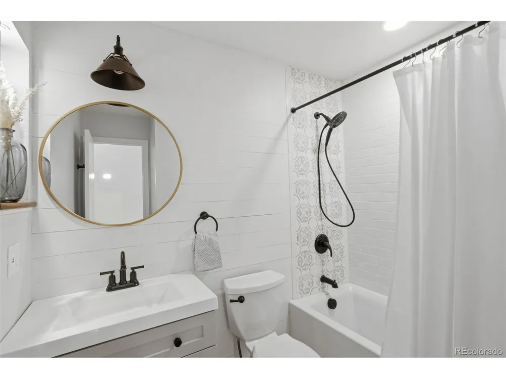 8512 Union Circle Arvada, CO 80005
