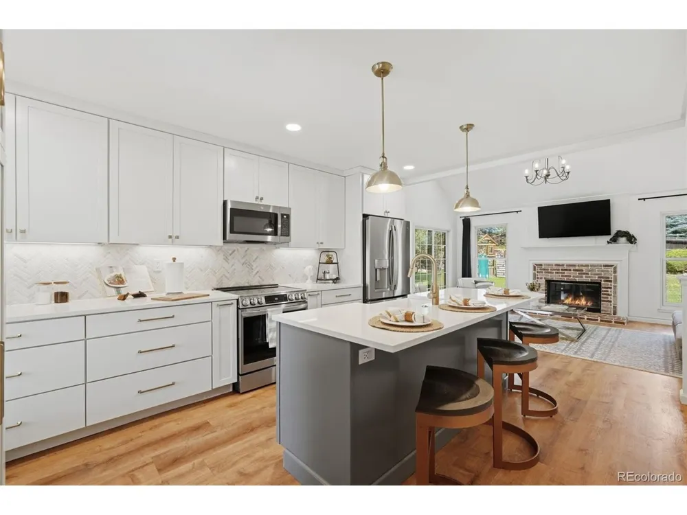 8512 Union Circle Arvada, CO 80005